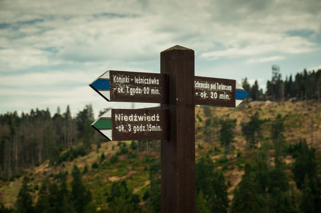 landscape, hot, poland, mountains, forest, tourism, nature, turban, trail, sign